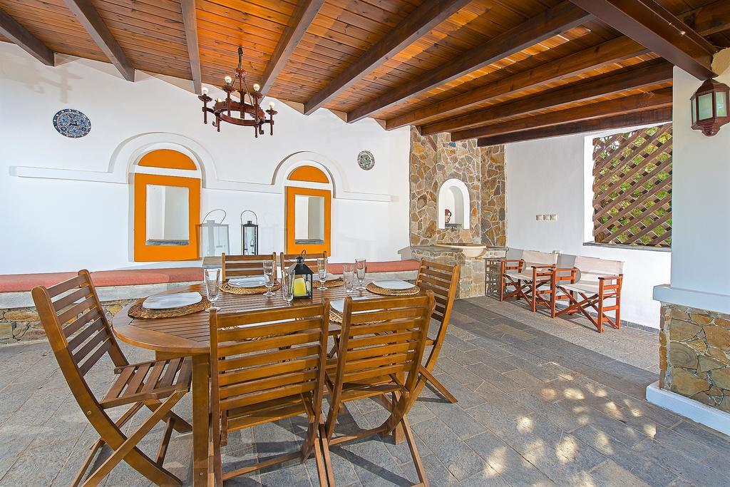 Beachfront Villa Rhodes Seashell 겐나디 외부 사진